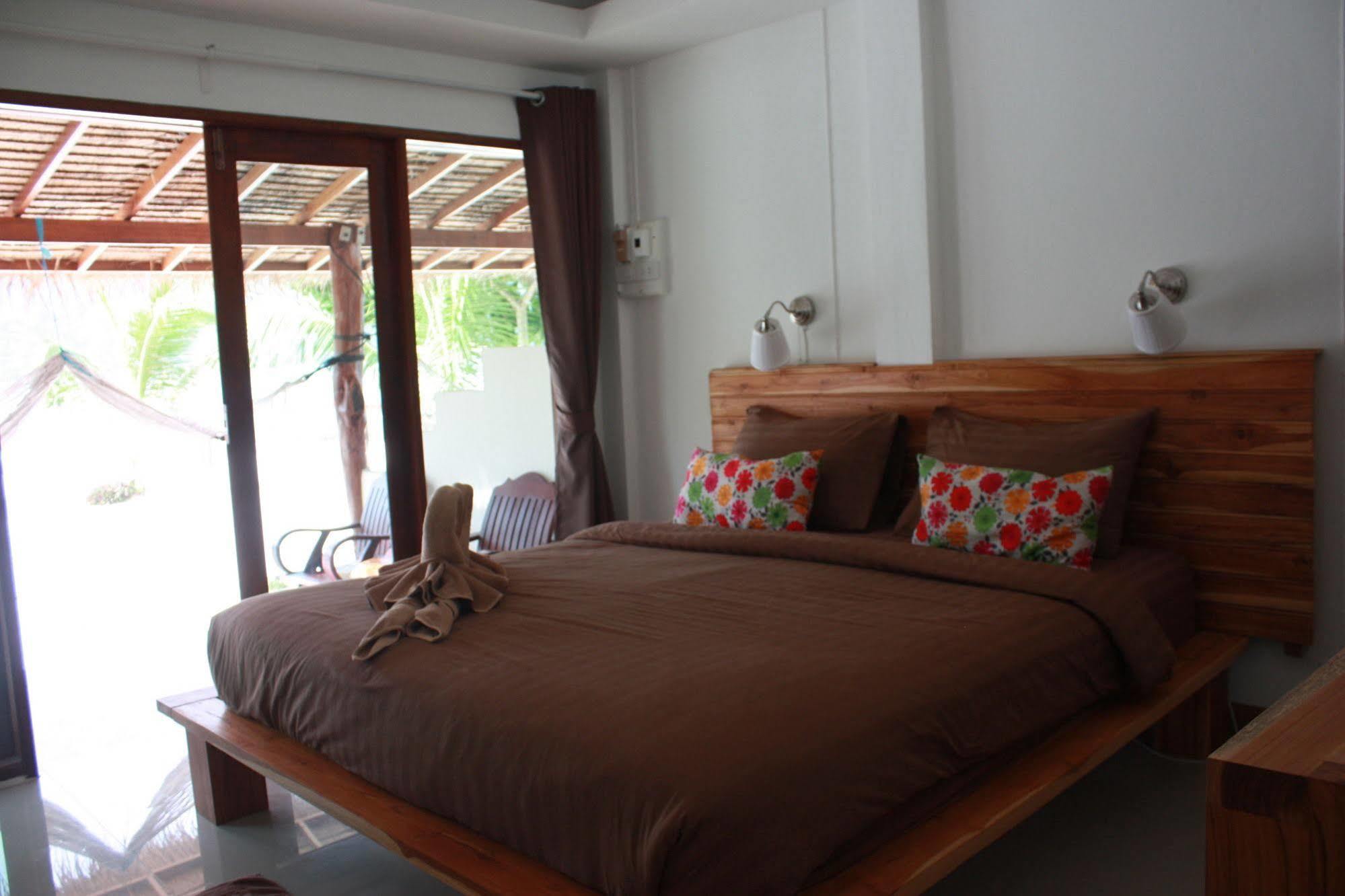 Andaman Beach Resort Lipe Exterior foto